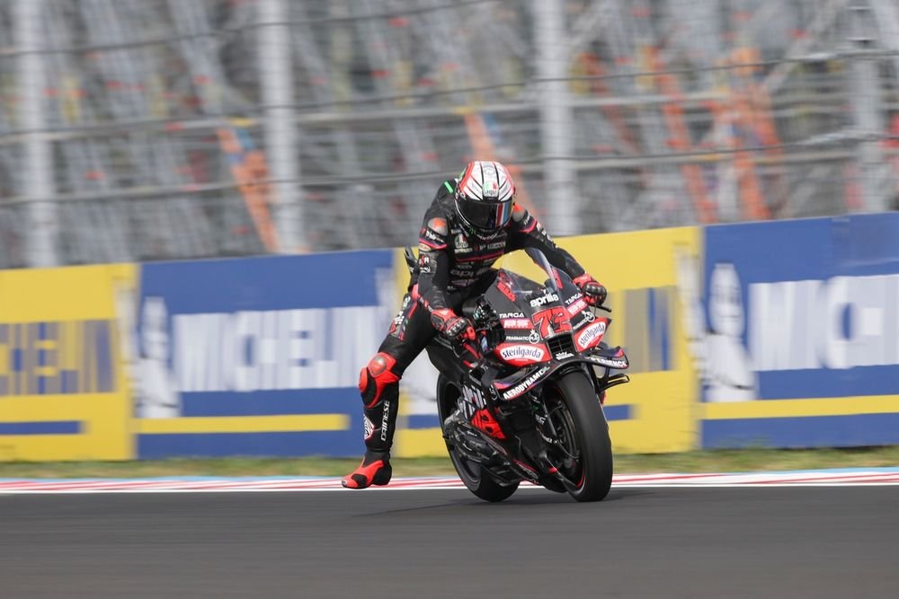 Marco Bezzecchi, Aprilia Racing