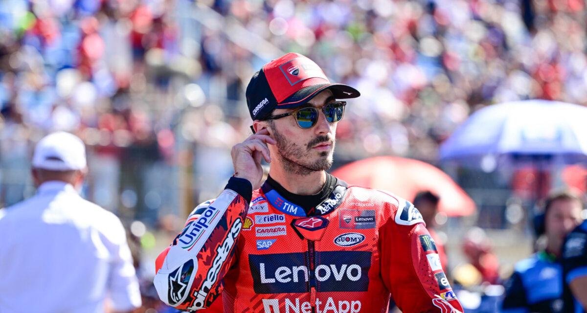 En difficulté avec la Ducati GP25, Pecco Bagnaia n’a pas reçu le soutien direct de Giacomo Agostini.
