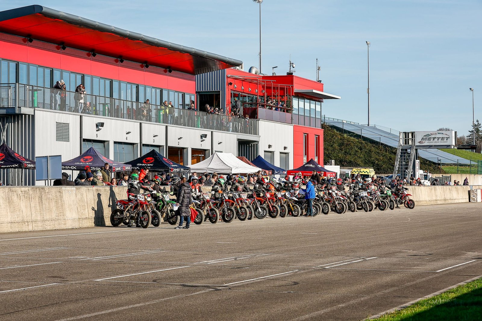 Mettet XP clôturera l'année avec un week-end 100% Noël