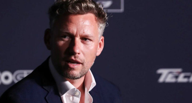 MotoGP, tempête sur le paddock : le nouveau patron de Tech3 prédit une guerre des contrats pour 2027… dès janvier !