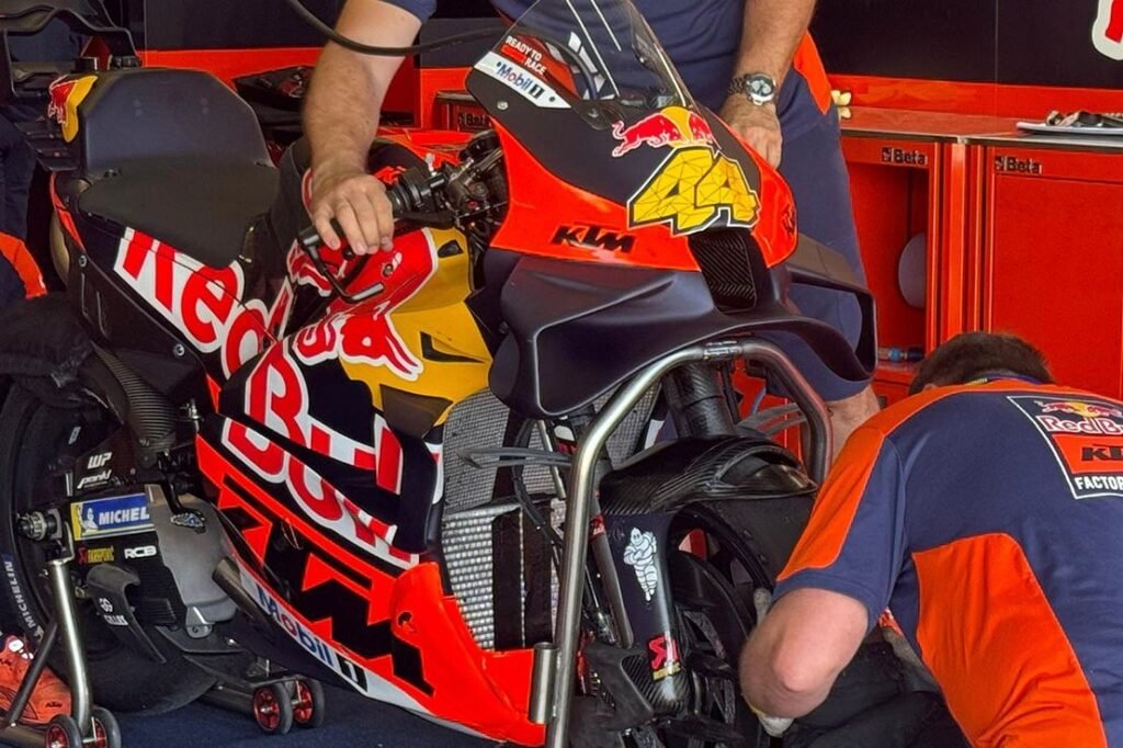 KTM fait rouler sa MotoGP de 850cc en préparation pour 2027 !