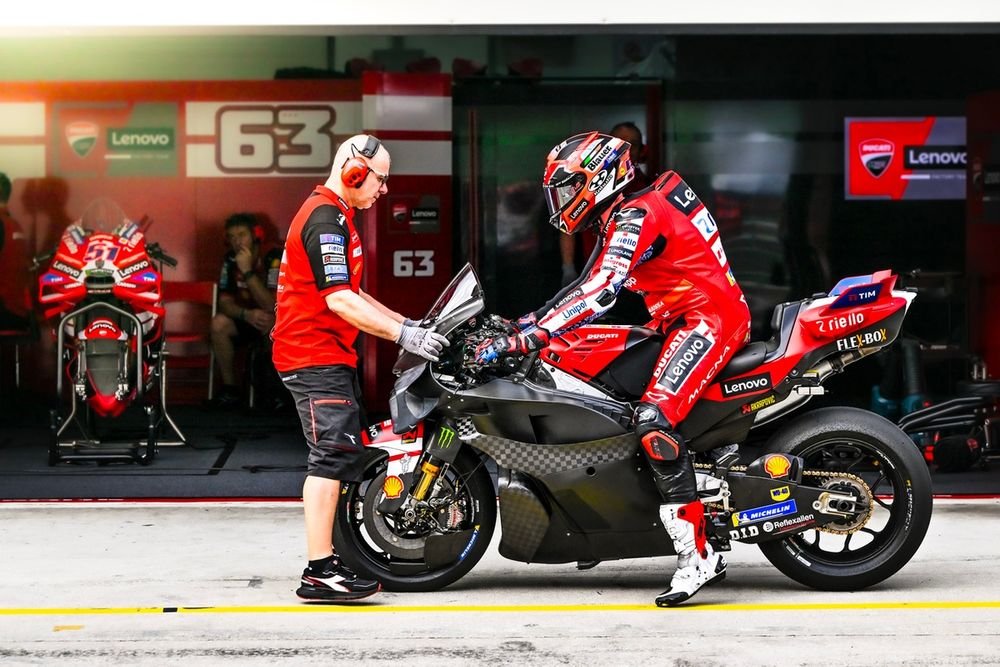 Michele Pirro, Ducati Team