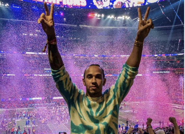 Formule 1 : Hamilton répond à Trump : le Super Bowl s’embrase : la F1 s’en mêle