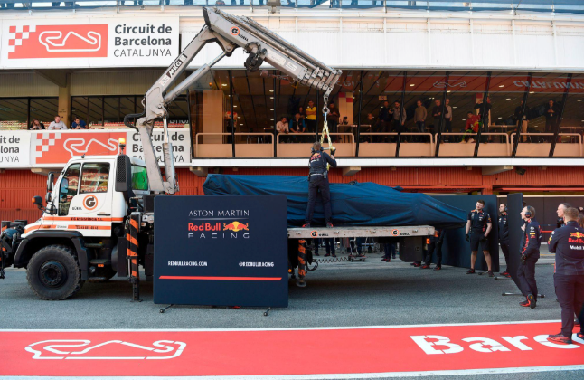 F1 : Accident à 500 000 $ et pression maximale : Hadjar avoue avoir cru sa saison terminée chez Red Bull