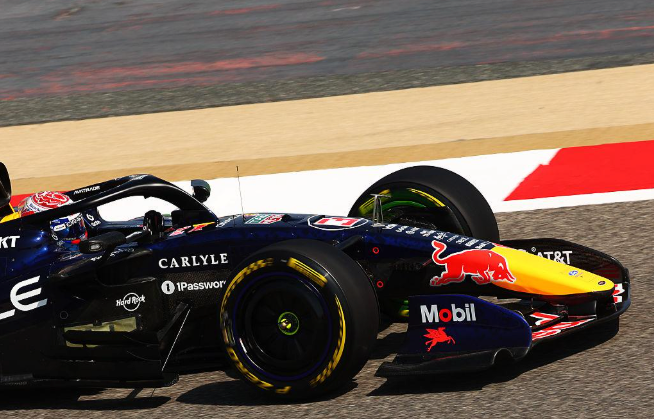 Formule 1 : Max Verstappen charge encore la F1 2026 et lâche une phrase lourde de sens : « J’explore d’autres pistes »