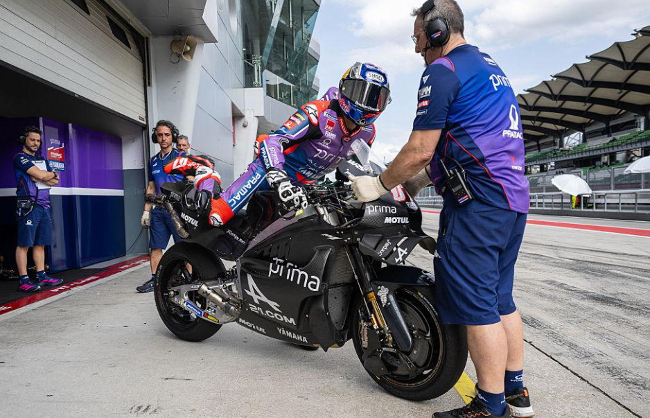 MotoGP : Toprak Razgatlioglu dans le flou total à Buriram : la M1 et les pneus Michelin le piégent en ligne droite