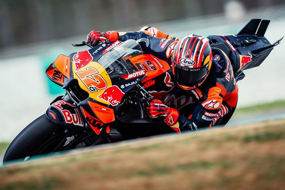 Sept mois plus tard, Viñales enfin épargné par son épaule